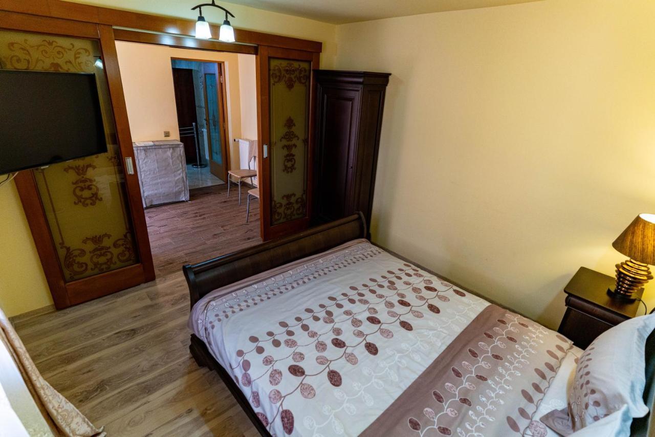 La Bebe 1 Bed Hotel ฮูเนโดอารา ภายนอก รูปภาพ